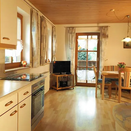 Fogadó Gastehaus Weber 4*